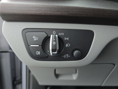 2022 Audi Q5 S line Premium
