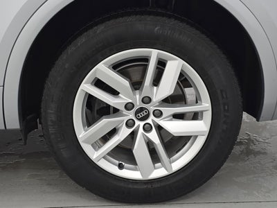 2022 Audi Q5 S line Premium