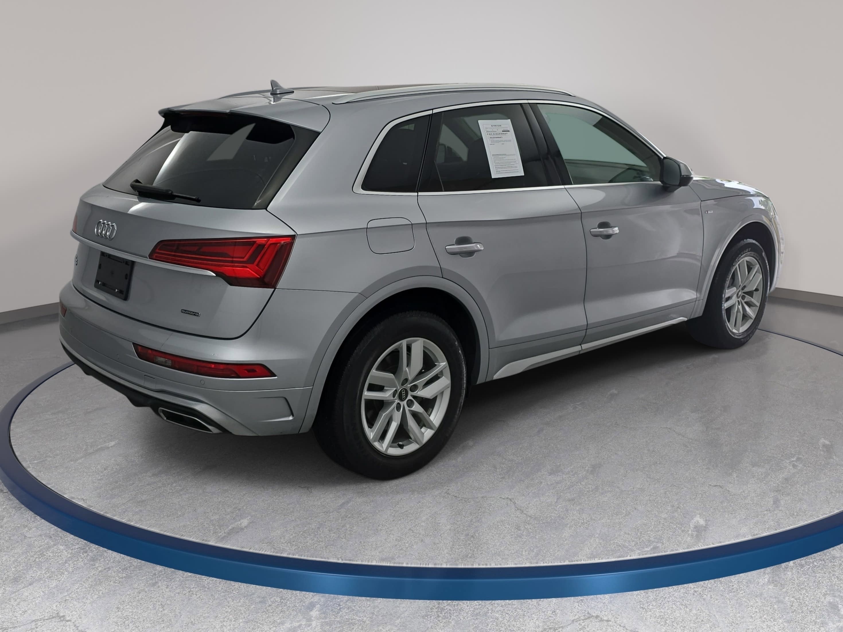 2022 Audi Q5 S line Premium