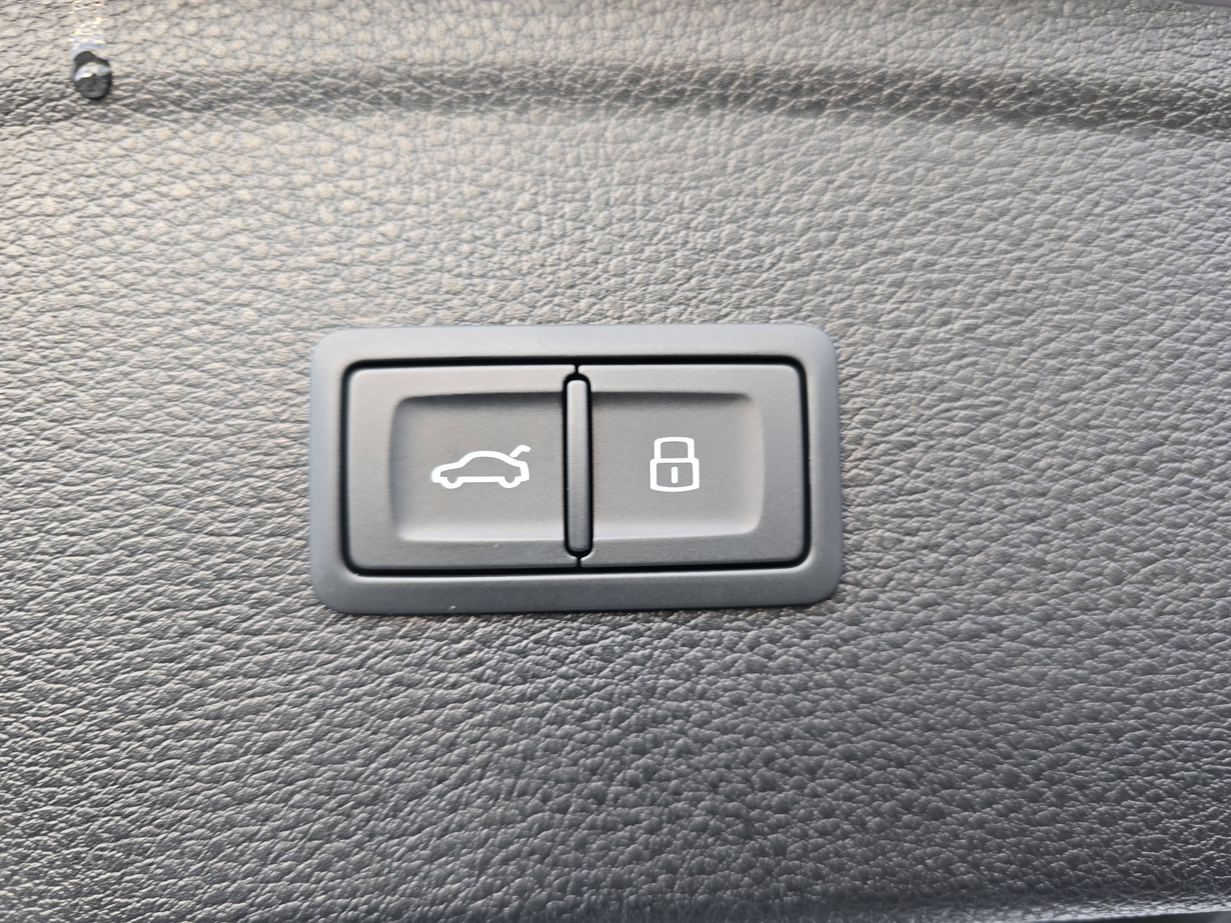 2024 Audi Q5 S line Premium