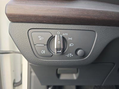 2024 Audi Q5 S line Premium