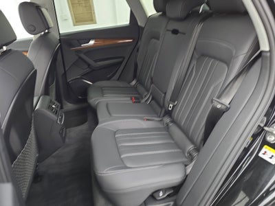 2022 Audi Q5 S line Premium