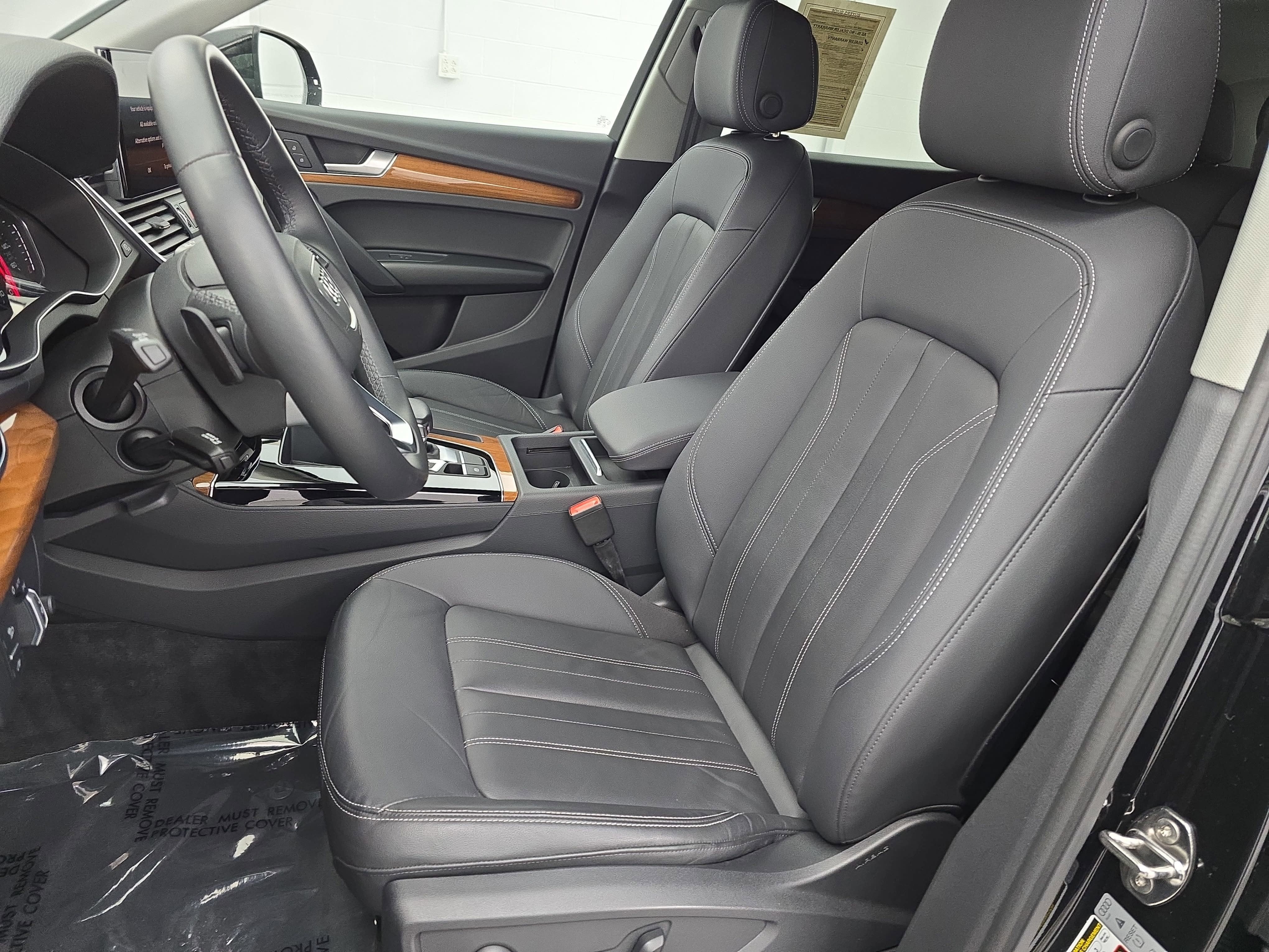 2022 Audi Q5 S line Premium