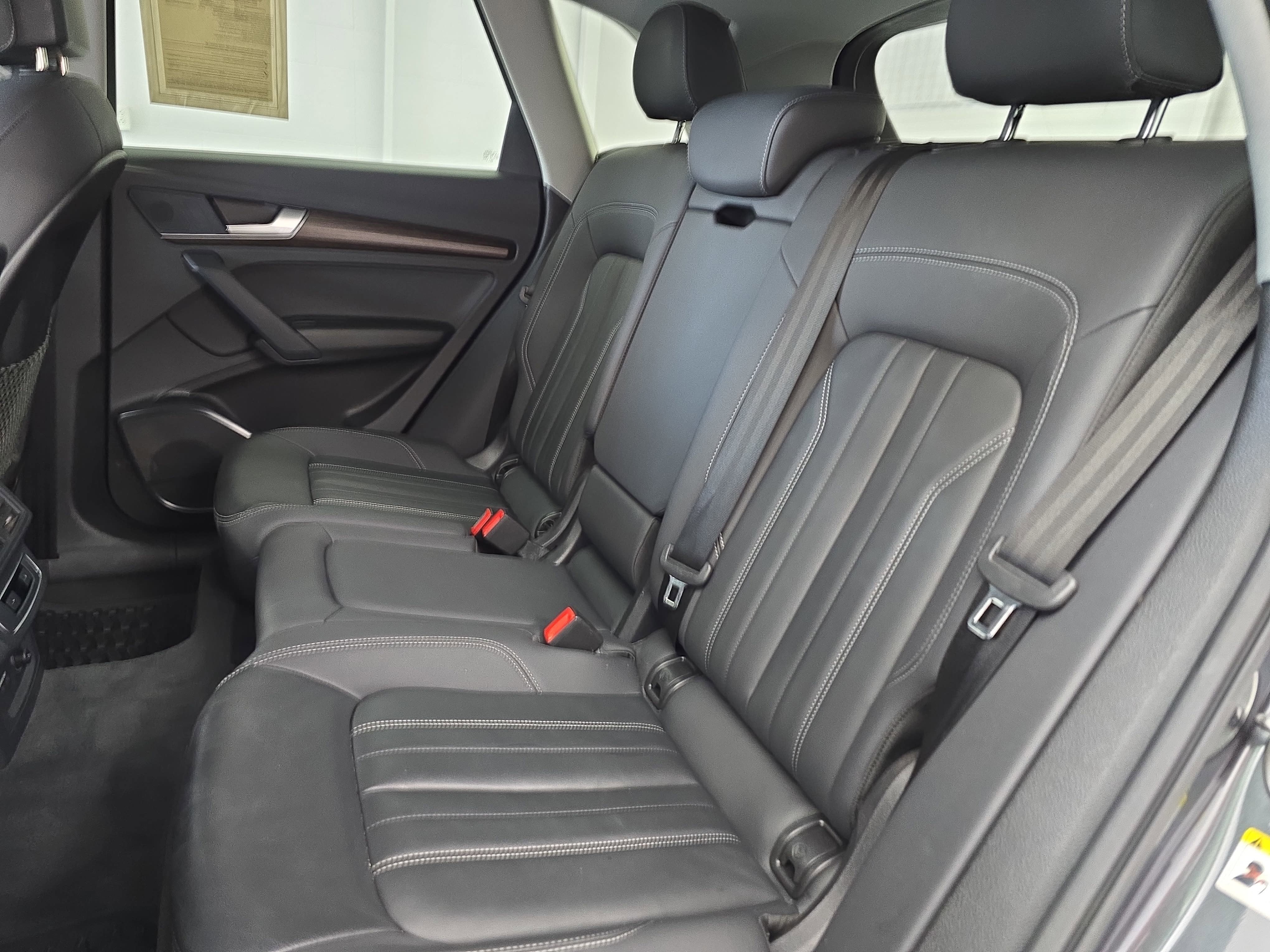 2023 Audi Q5 S line Premium