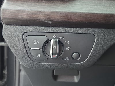 2023 Audi Q5 S line Premium