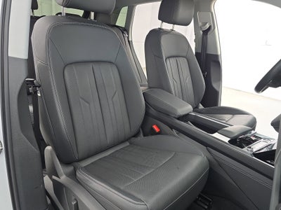 2023 Audi e-tron Premium Plus