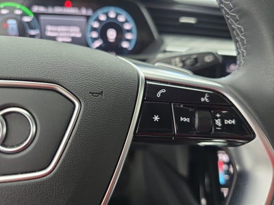 2023 Audi e-tron Premium Plus