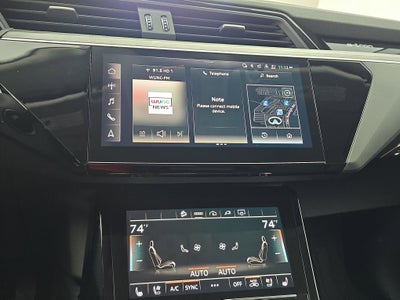 2023 Audi e-tron Premium Plus
