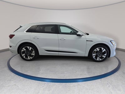 2023 Audi e-tron Premium Plus
