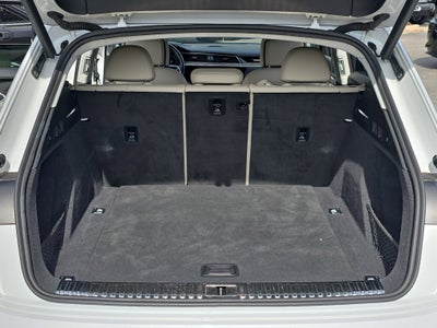 2019 Audi e-tron Premium Plus