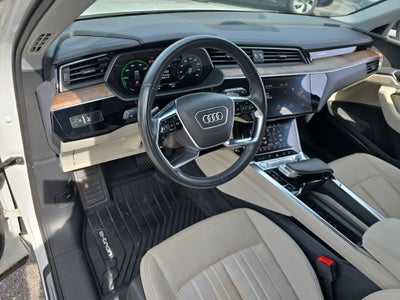 2019 Audi e-tron Premium Plus