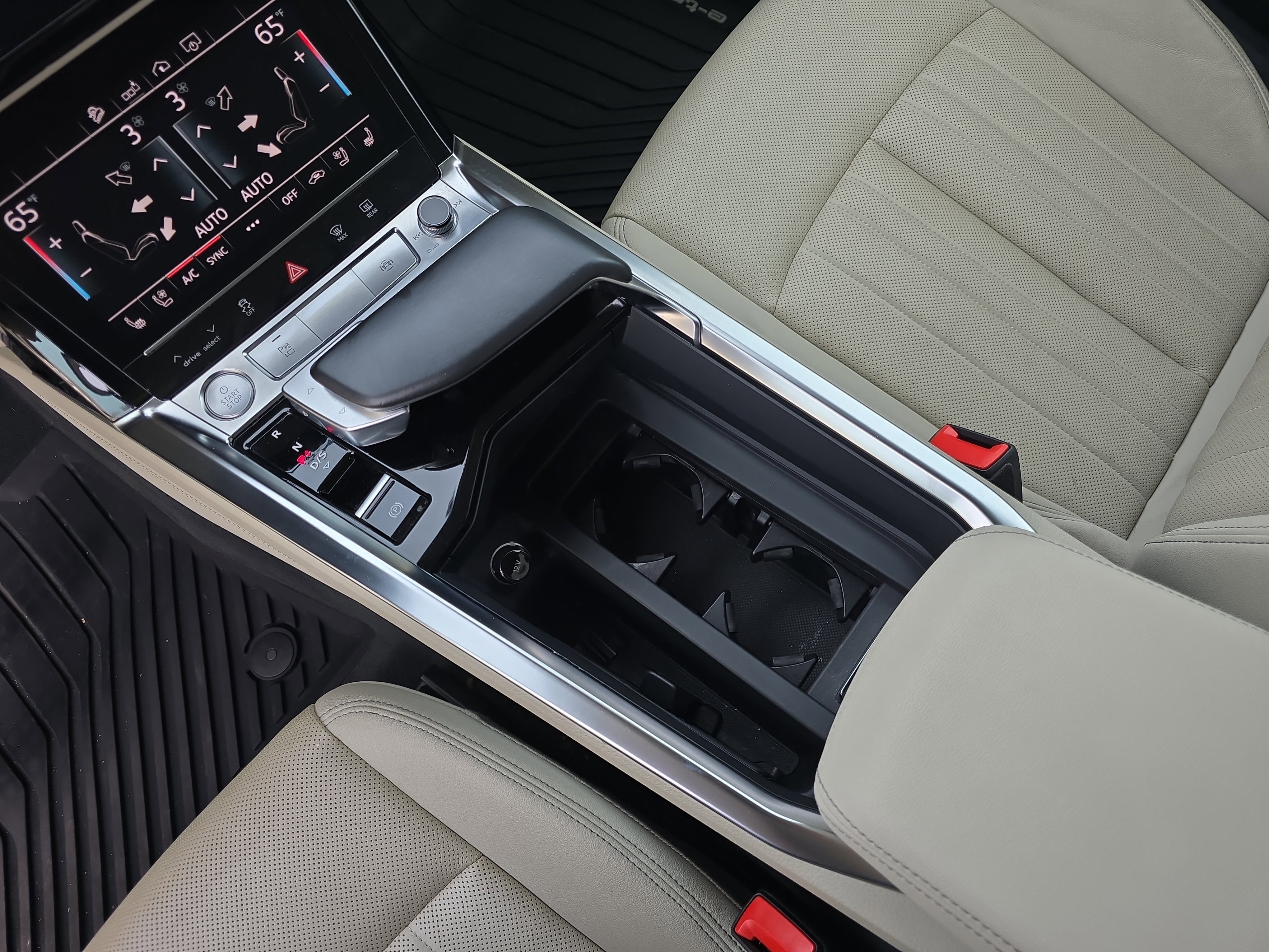 2019 Audi e-tron Premium Plus