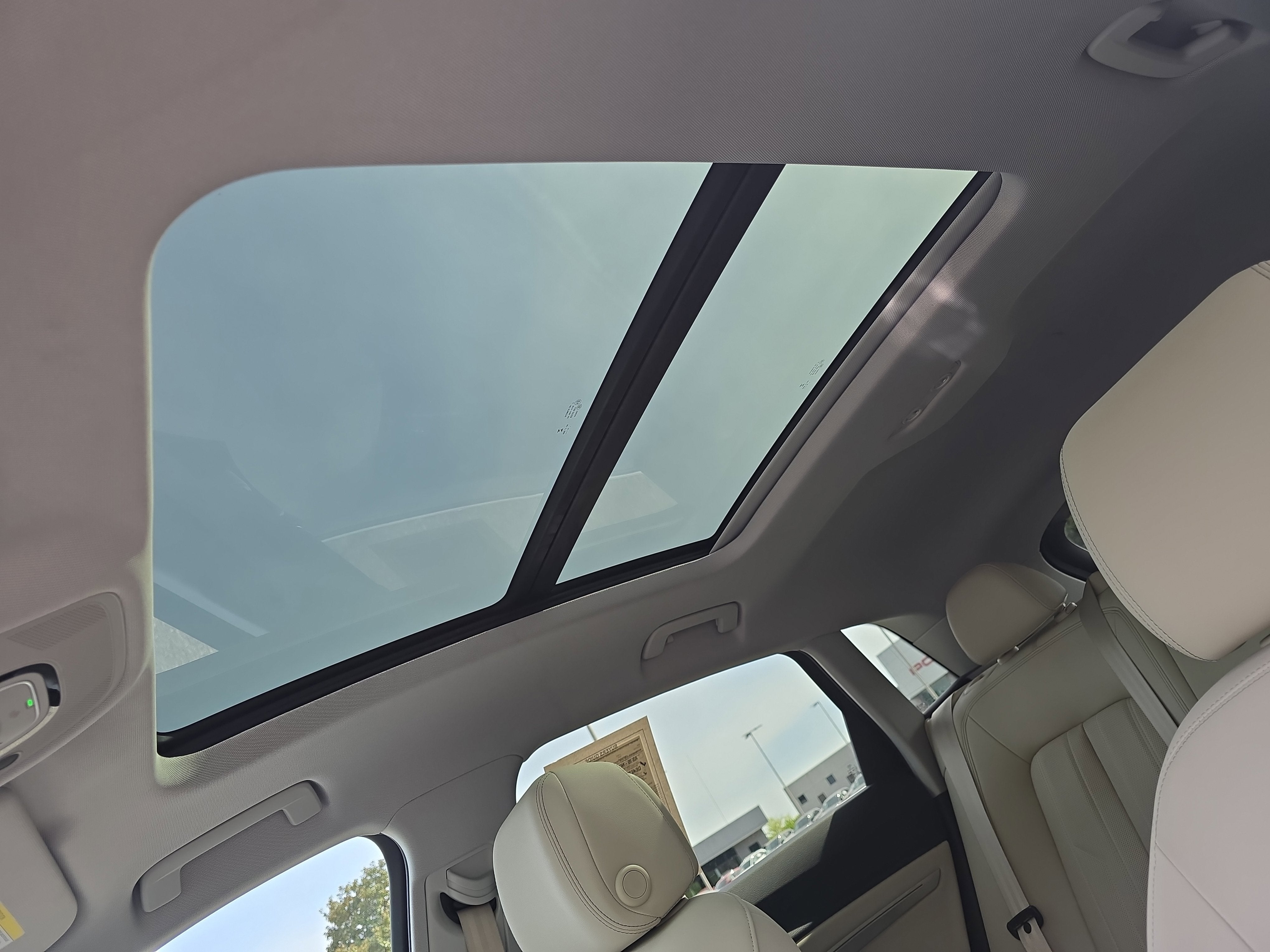 2019 Audi e-tron Premium Plus