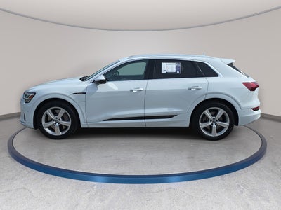 2019 Audi e-tron Premium Plus