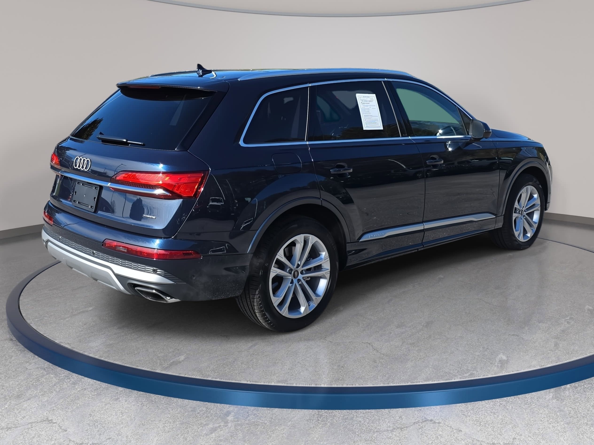 2025 Audi Q7 Premium Plus