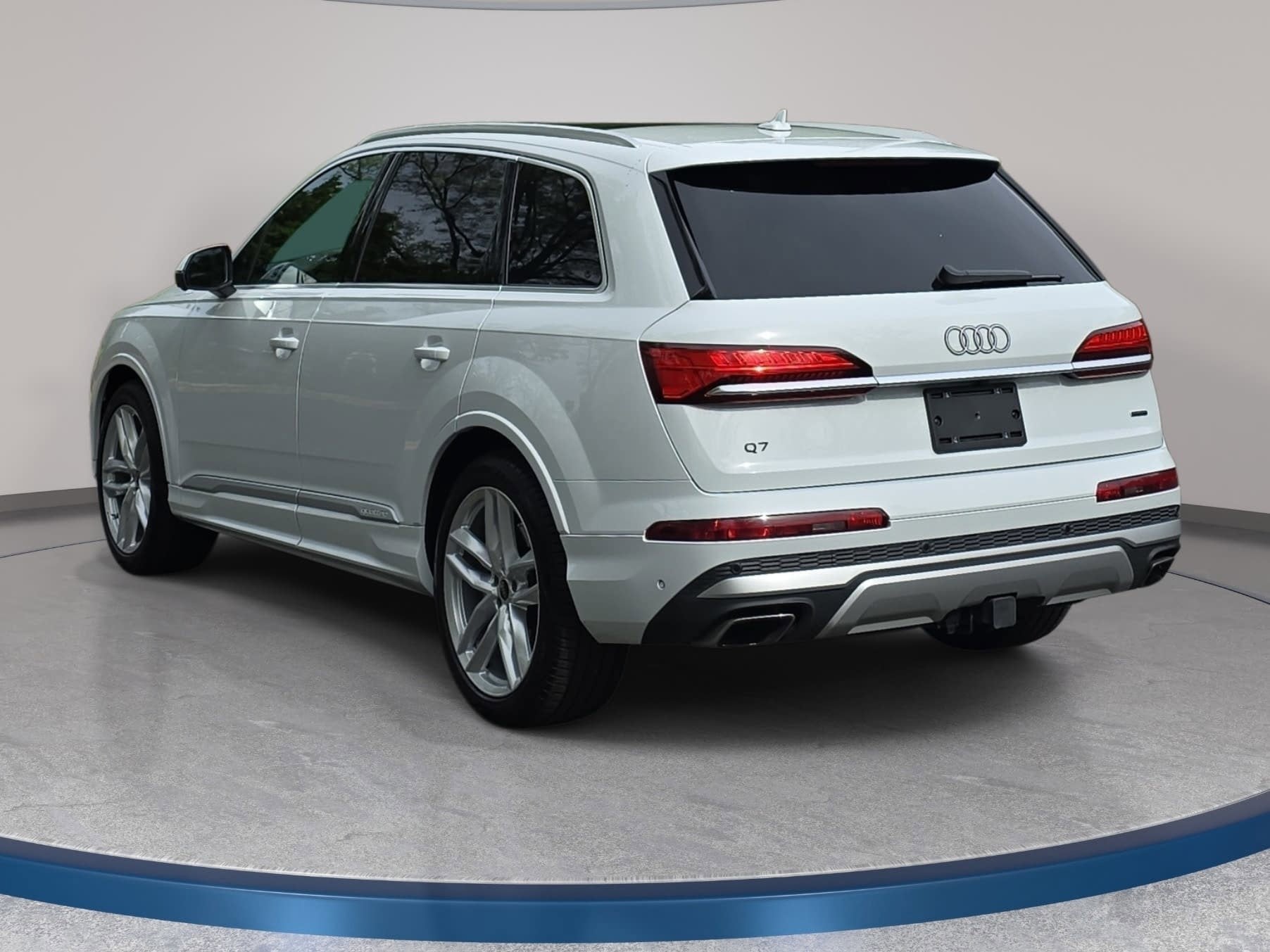 2025 Audi Q7 Premium Plus