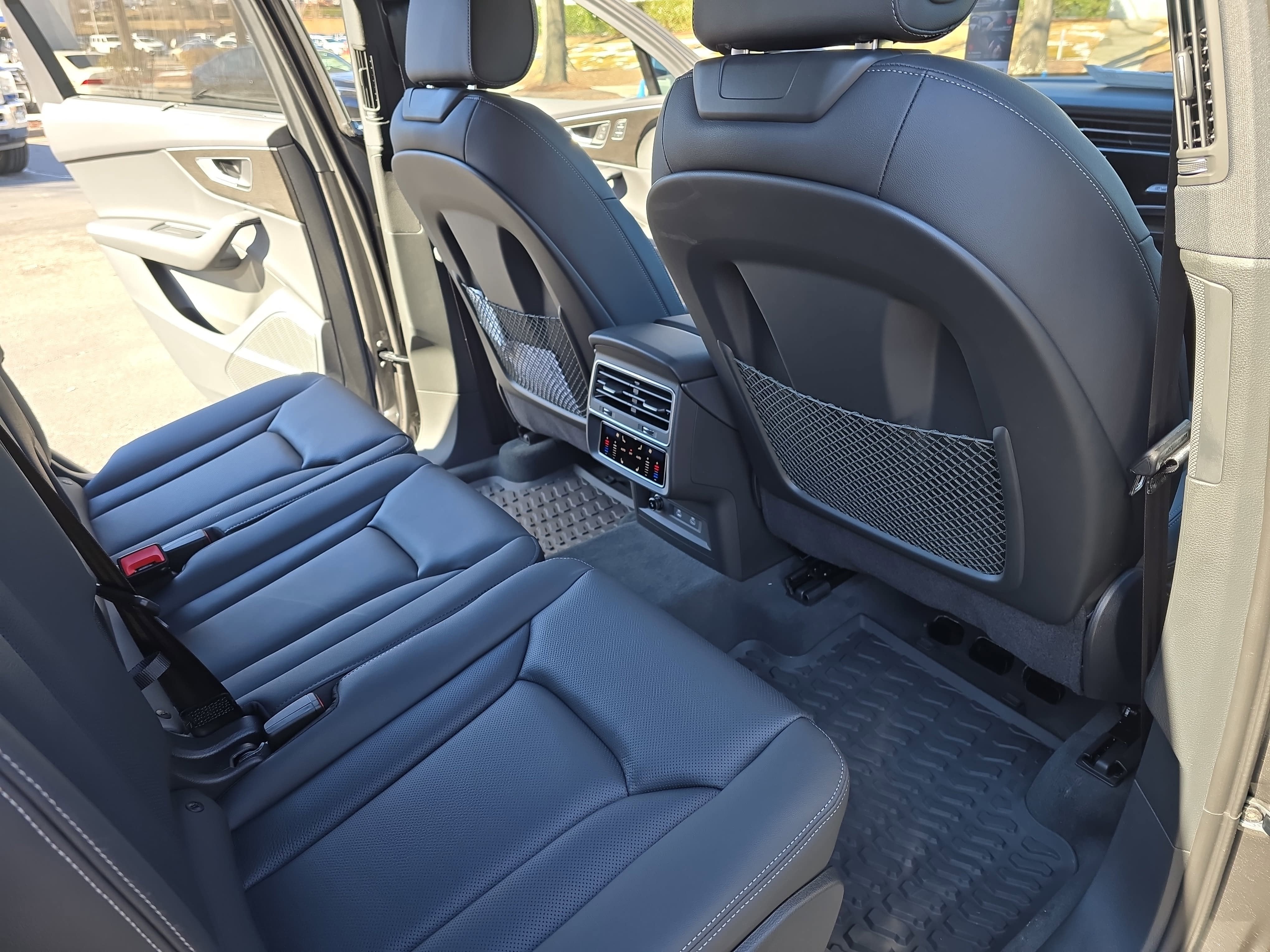 2026 Audi Q7 Premium Plus