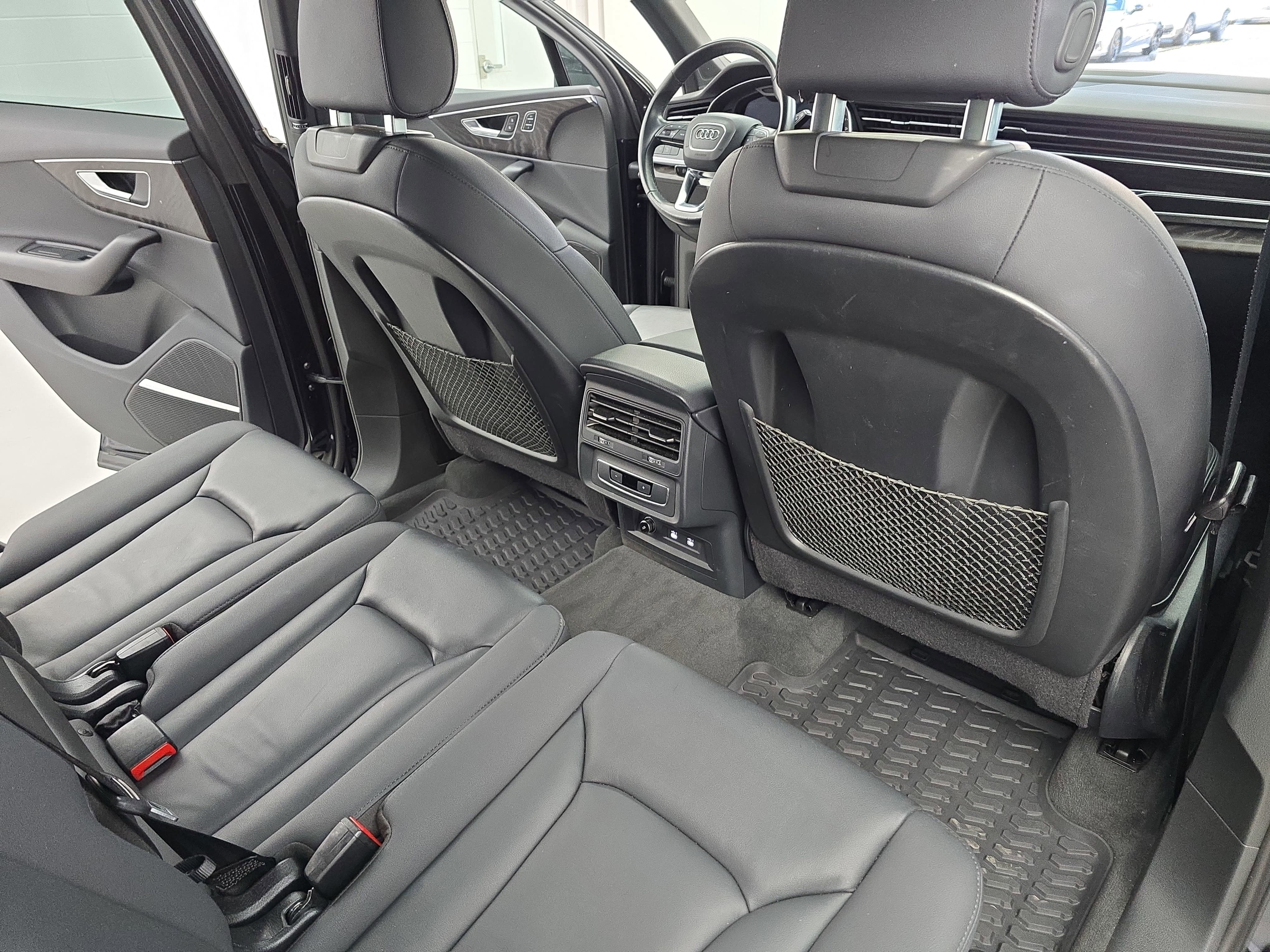 2021 Audi Q7 Premium Plus