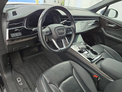 2021 Audi Q7 Premium Plus