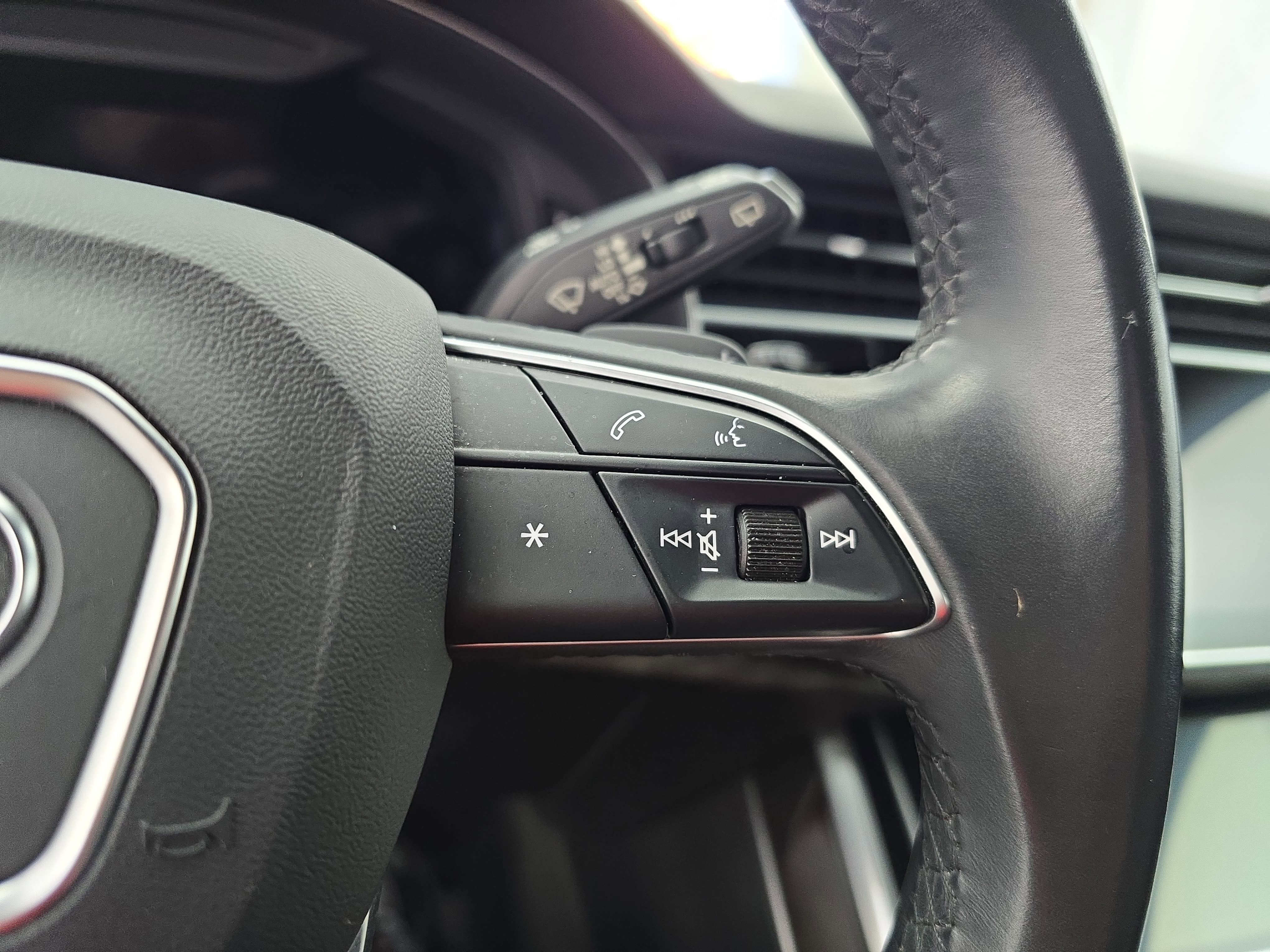 2021 Audi Q7 Premium Plus