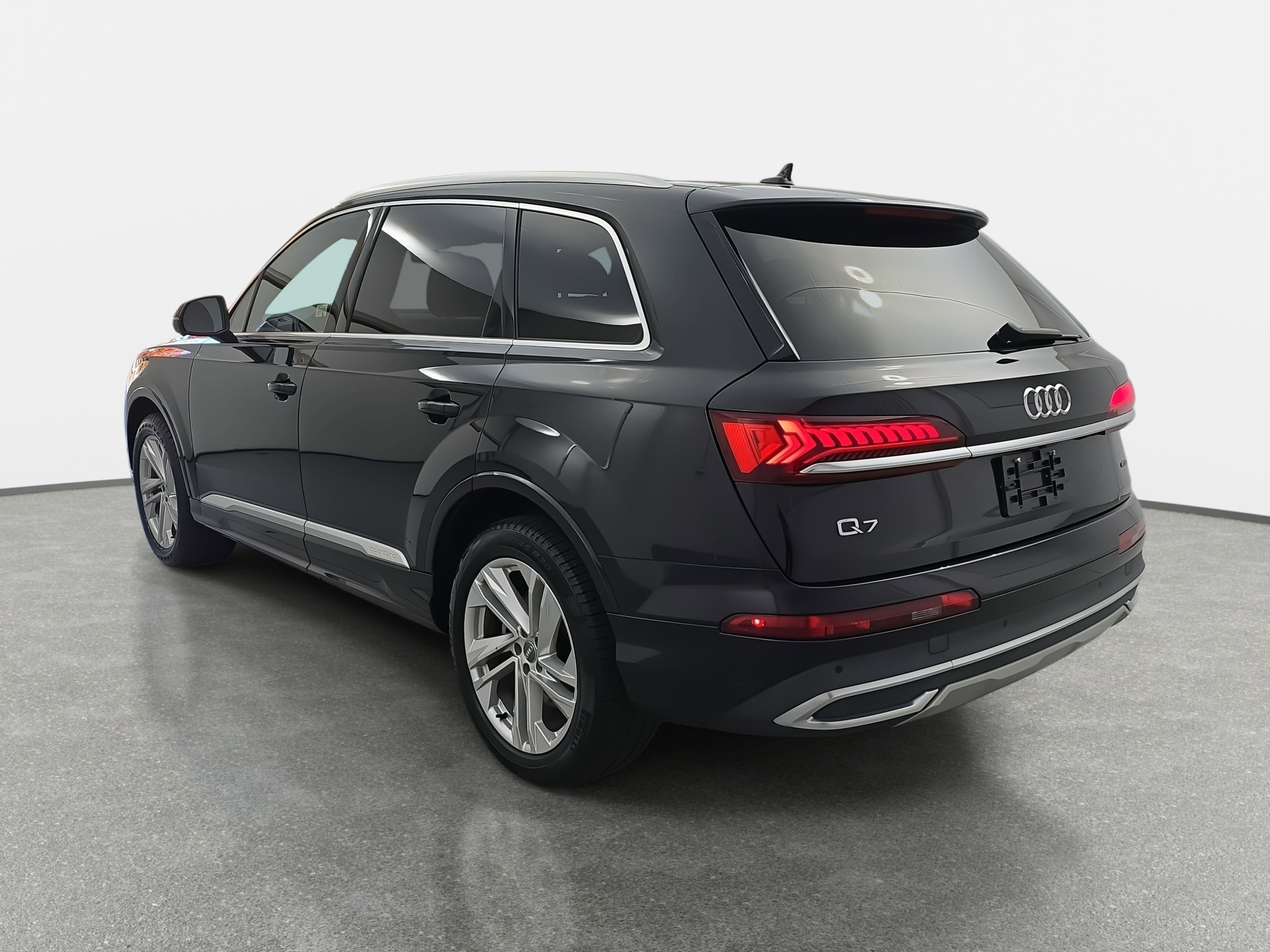 2021 Audi Q7 Premium Plus