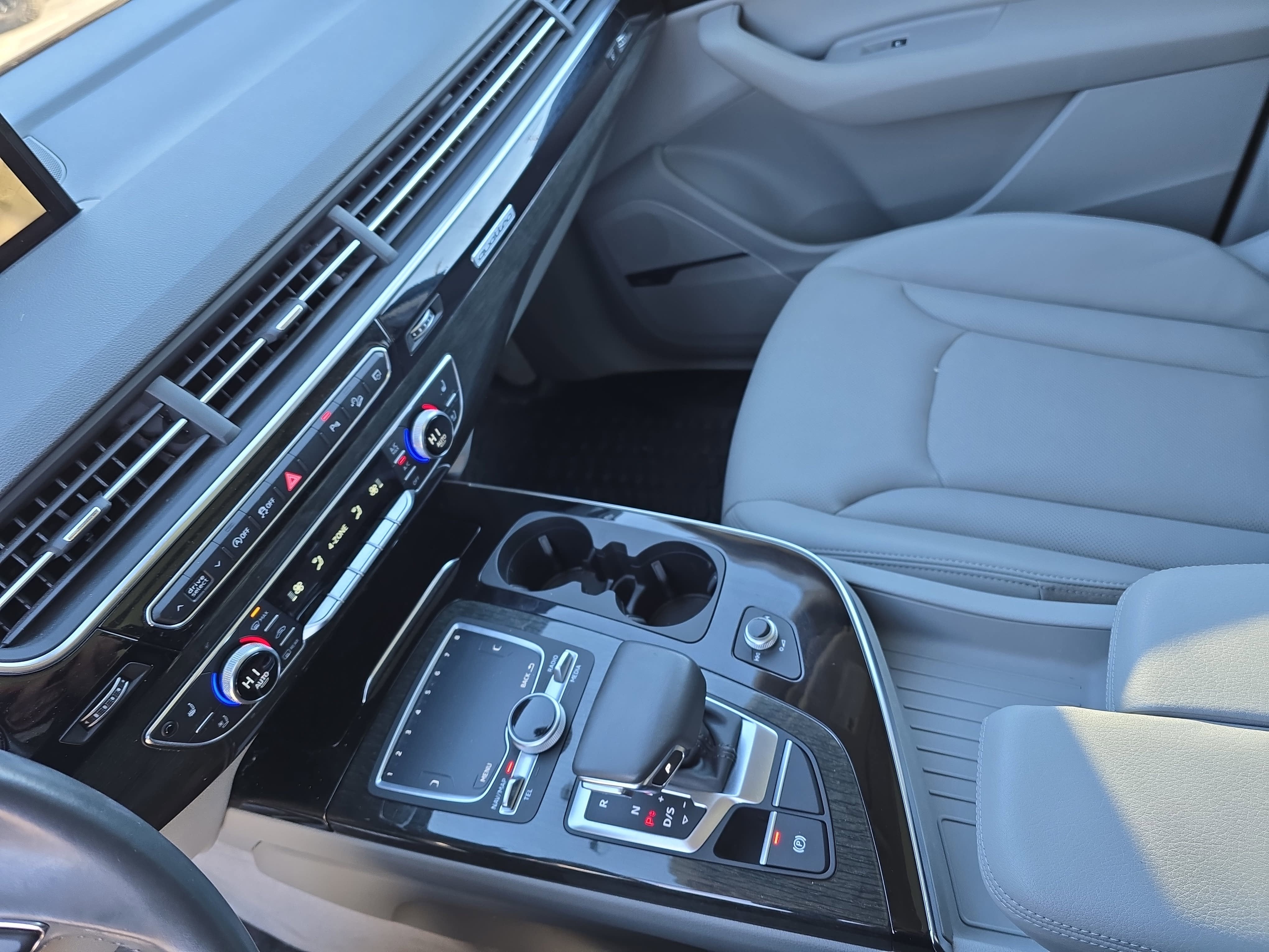 2018 Audi Q7 Prestige