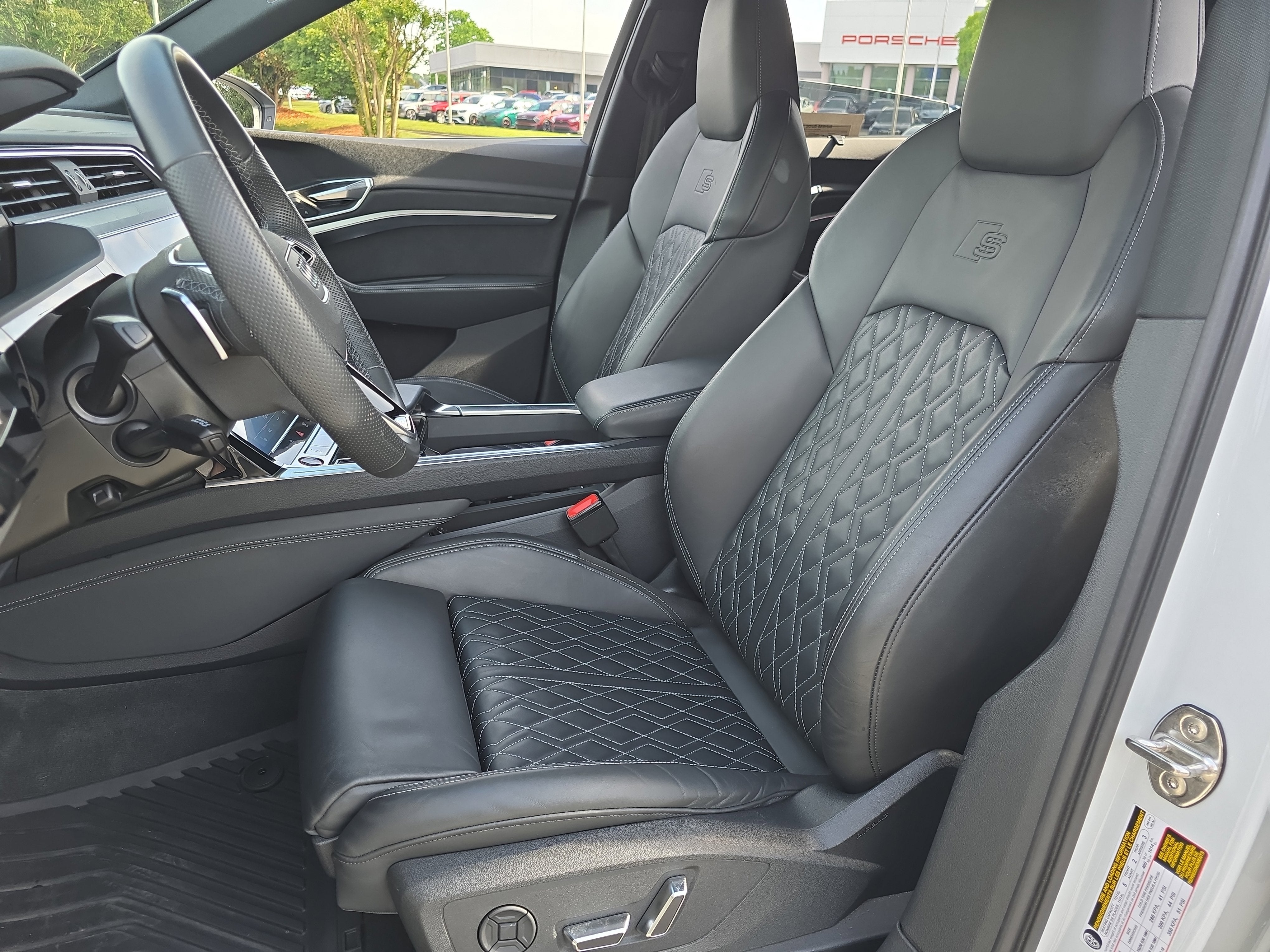 2022 Audi e-tron S Prestige