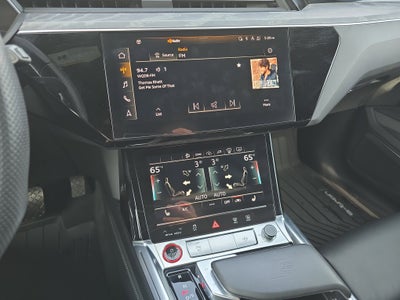 2022 Audi e-tron S Prestige