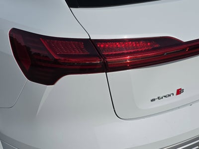 2022 Audi e-tron S Prestige