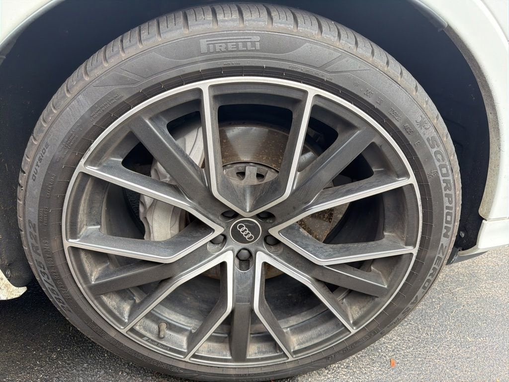 2021 Audi Q7 Prestige