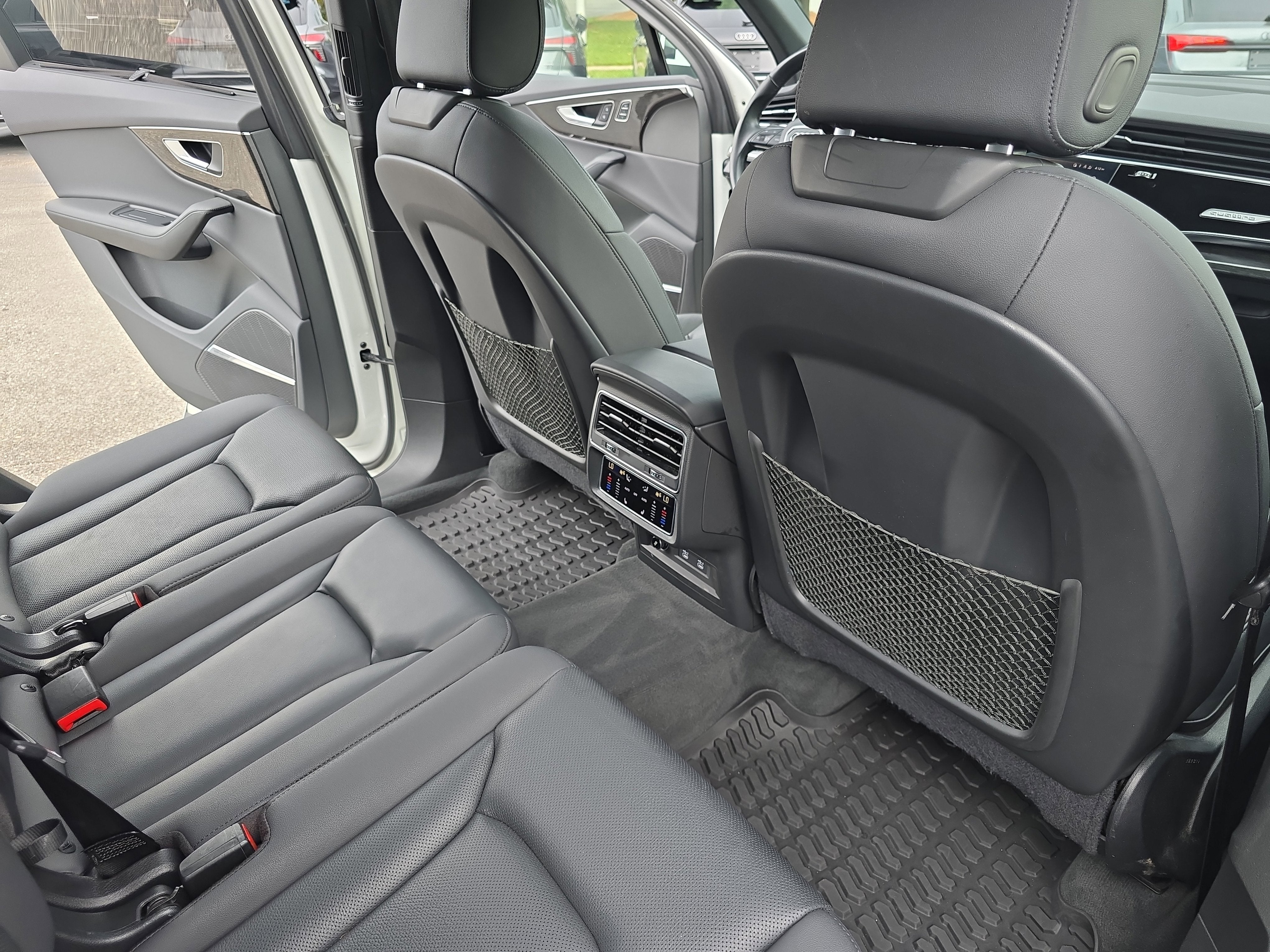 2021 Audi Q7 Prestige