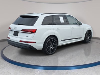 2021 Audi Q7 Prestige