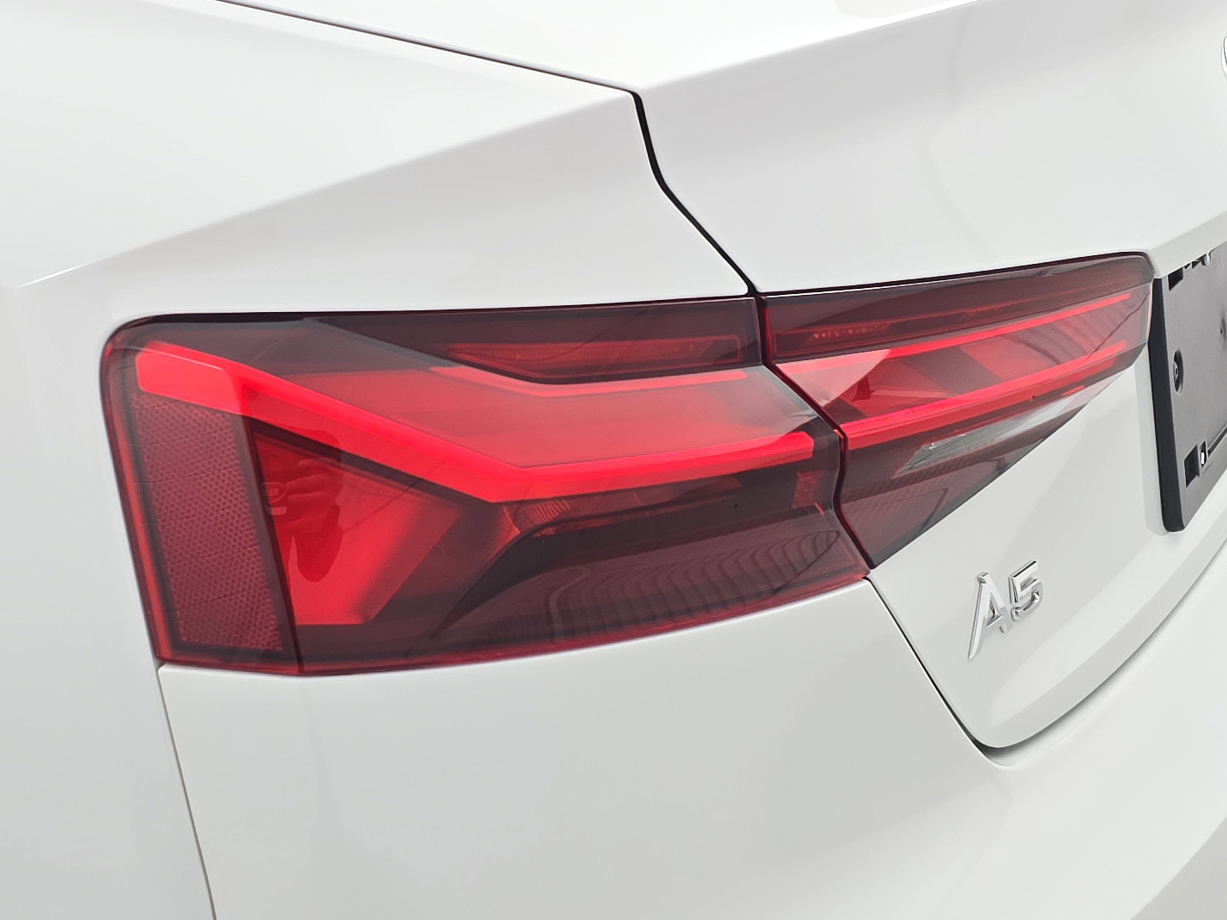 2024 Audi A5 Cabriolet S line Premium Plus