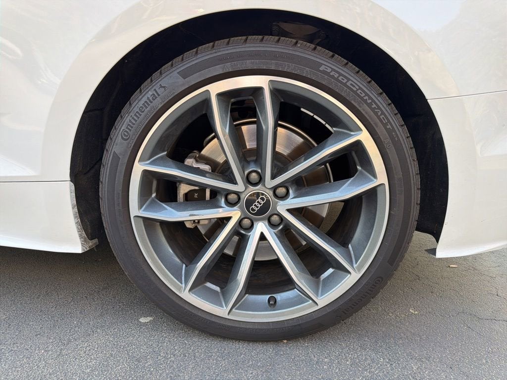 2024 Audi A5 Cabriolet S line Premium Plus