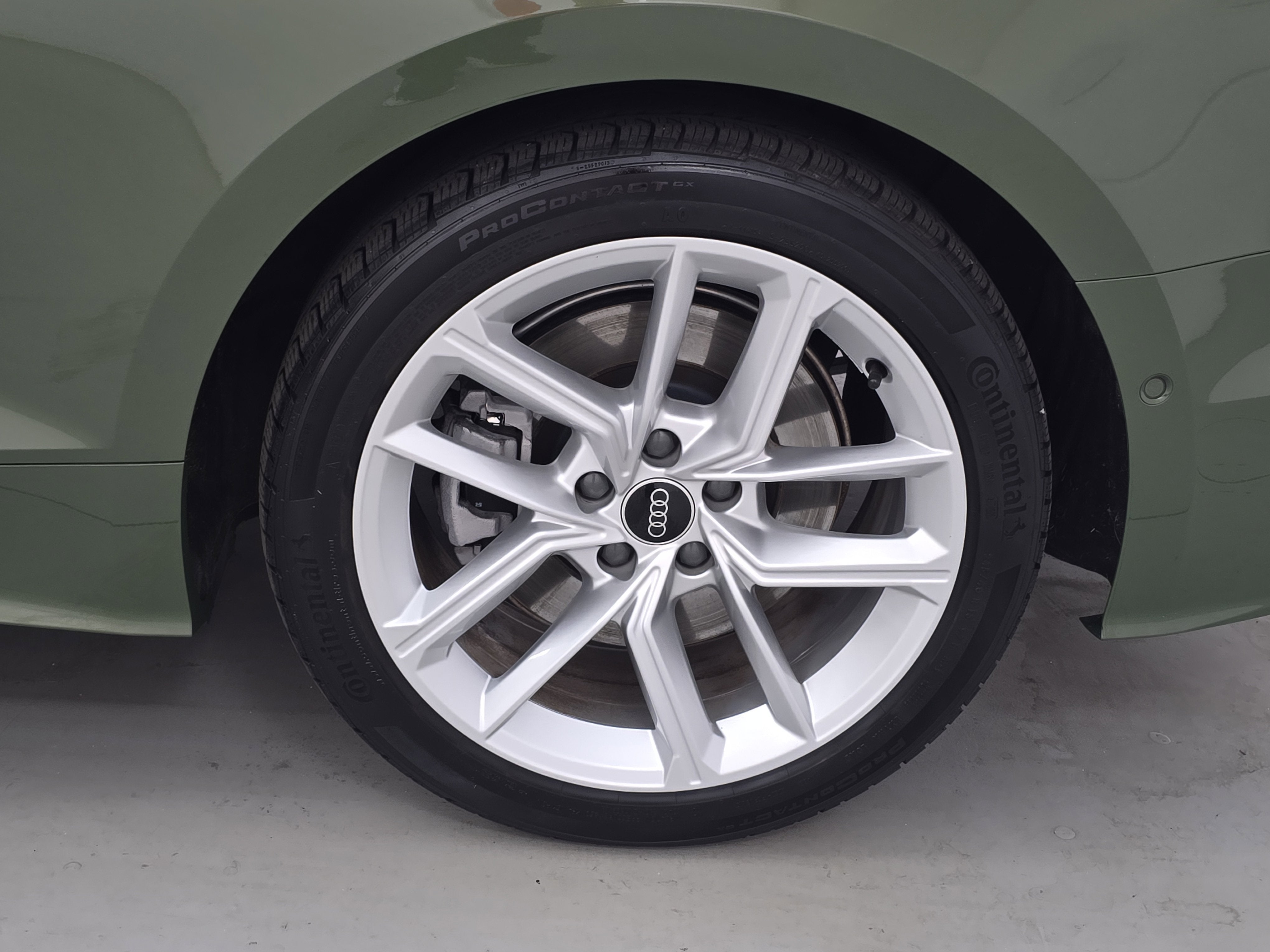 2023 Audi A5 Cabriolet S line Prestige