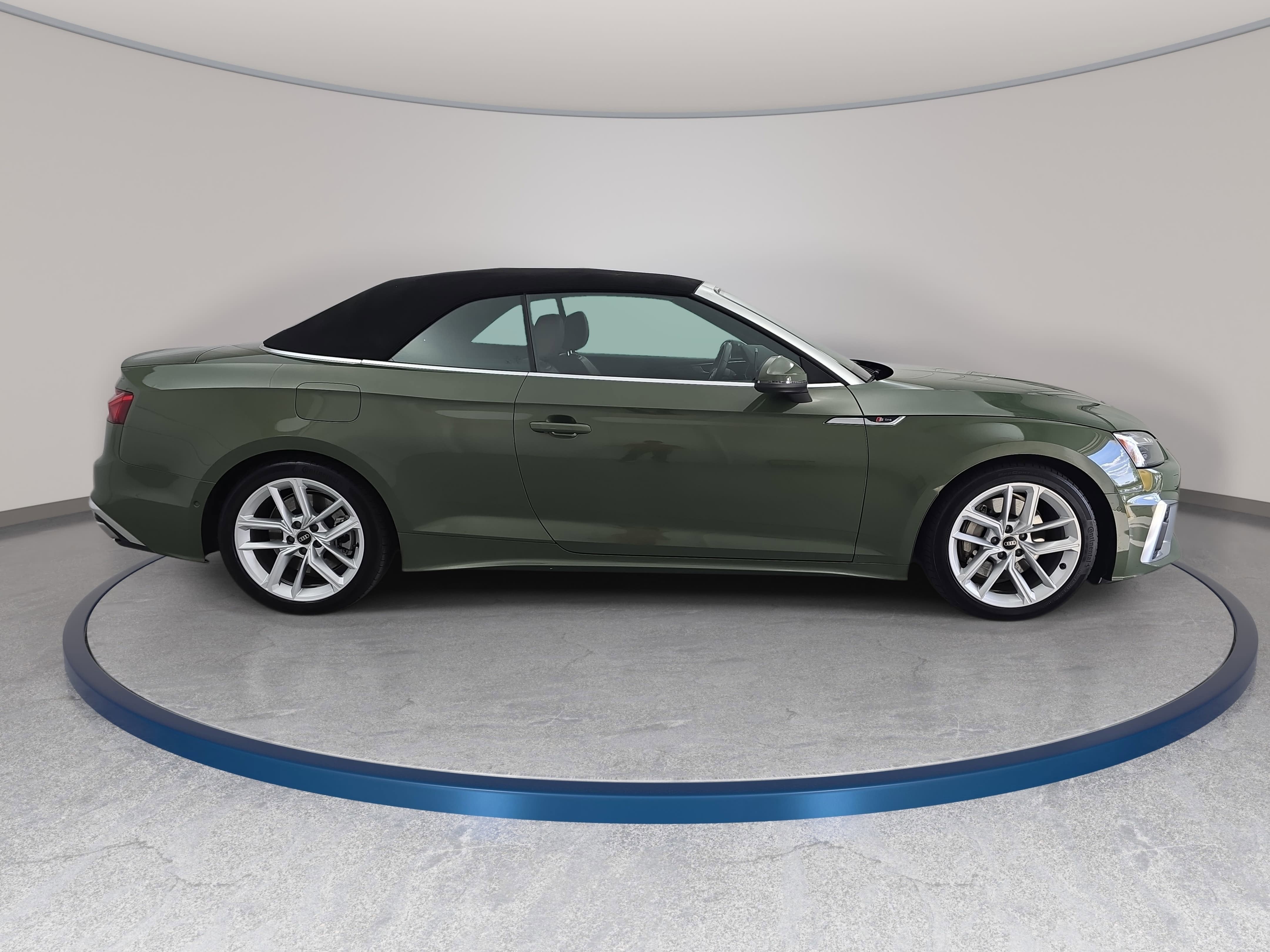 2023 Audi A5 Cabriolet S line Prestige