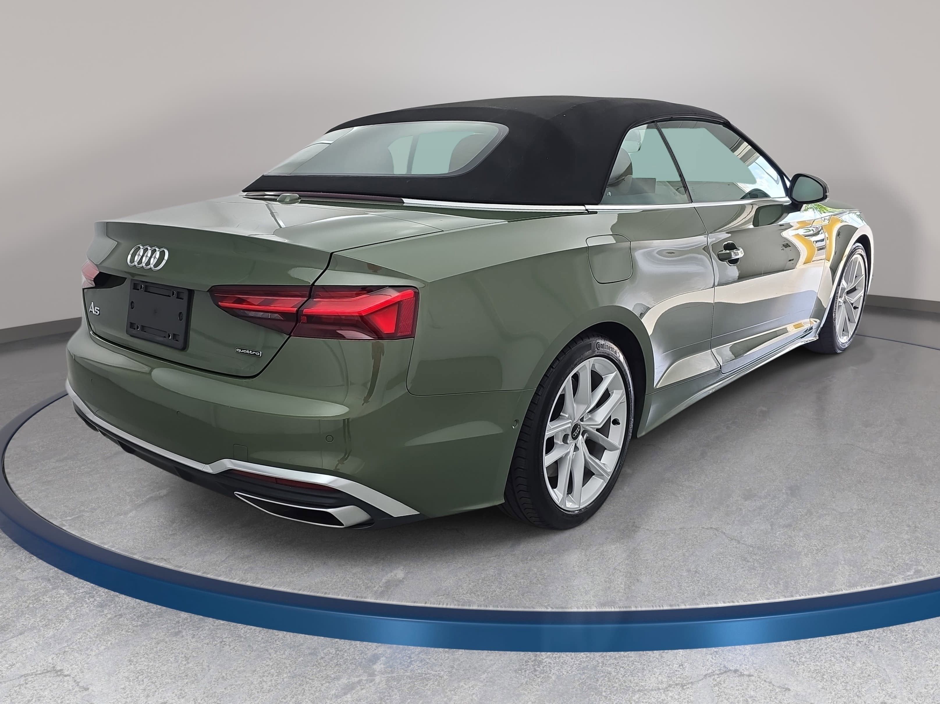 2023 Audi A5 Cabriolet S line Prestige
