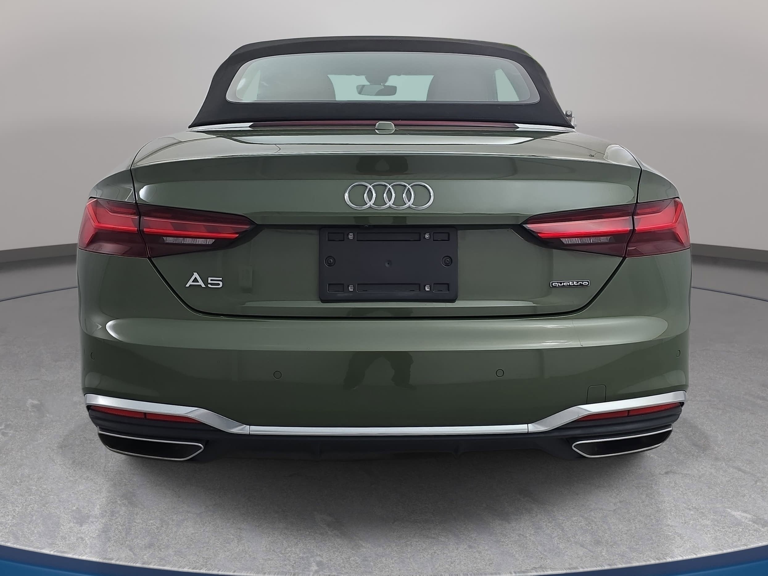 2023 Audi A5 Cabriolet S line Prestige