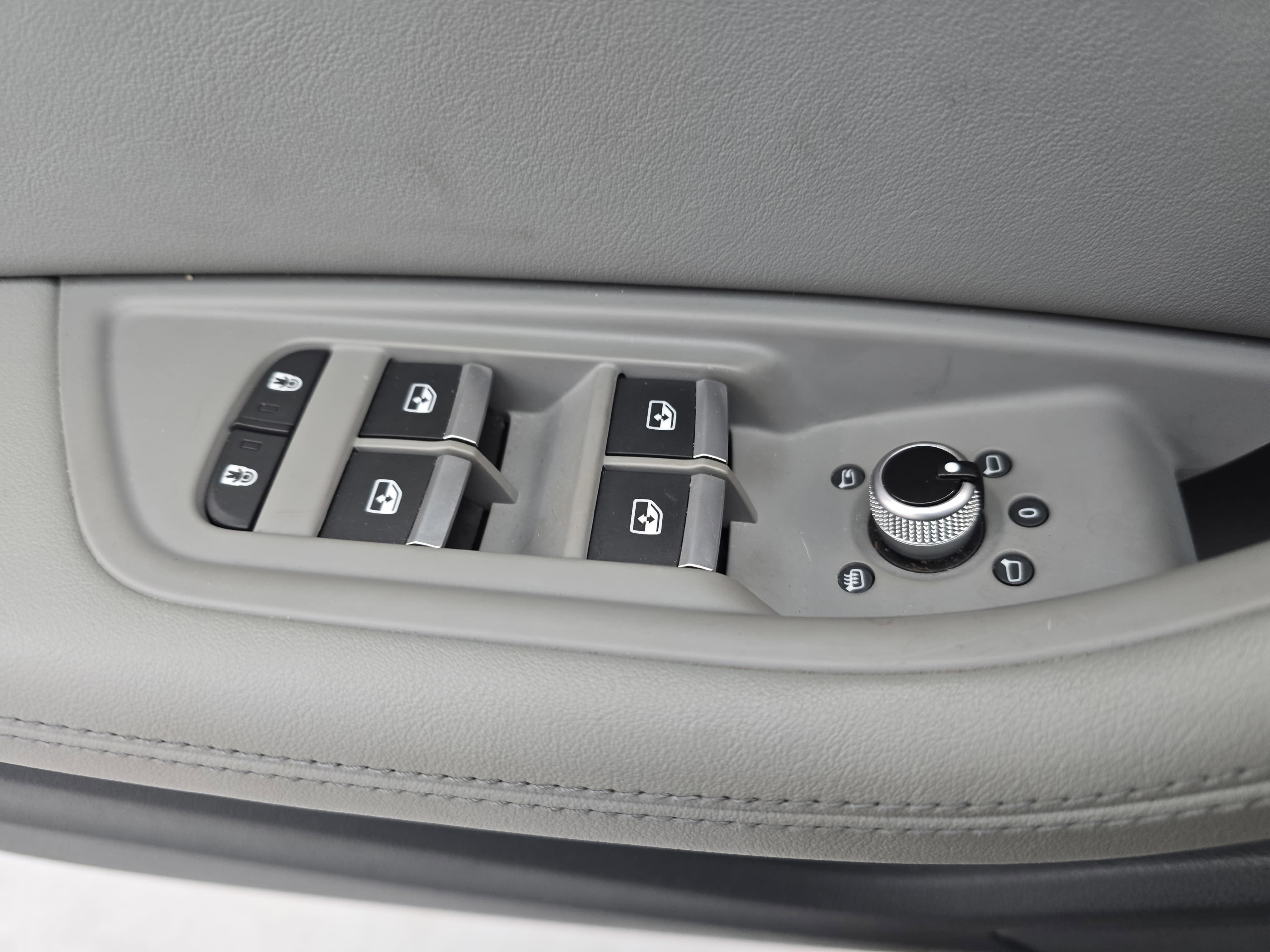 2022 Audi A4 Sedan Premium Plus