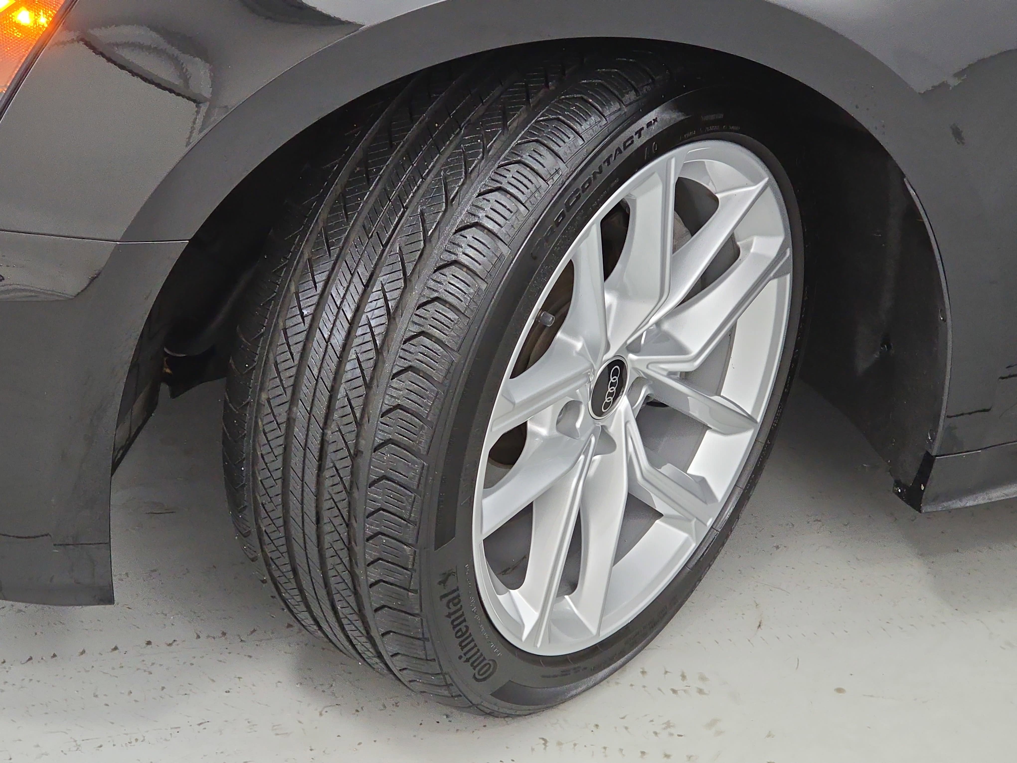 2023 Audi A5 Sportback S line Premium