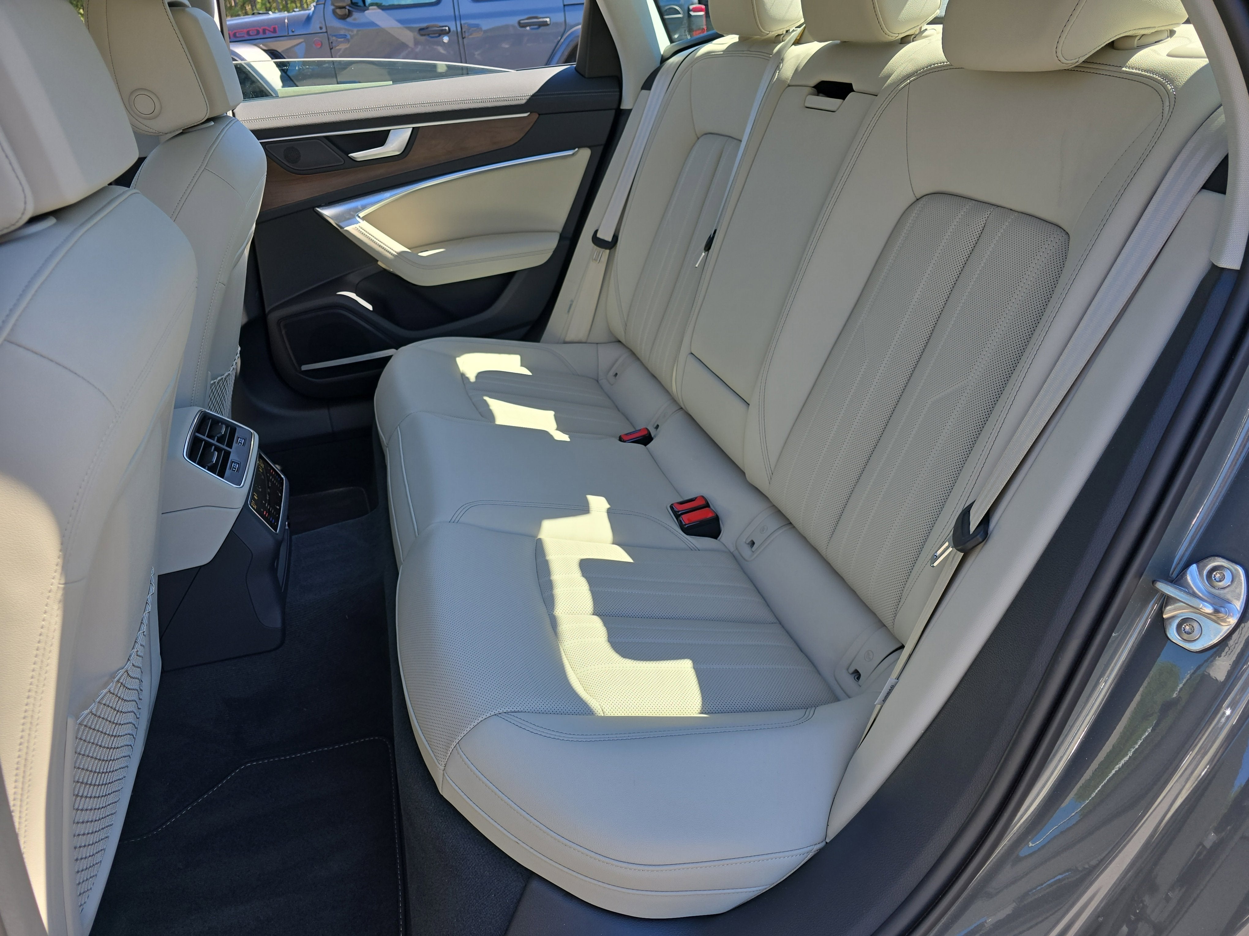 2025 Audi A6 Sedan Premium Plus