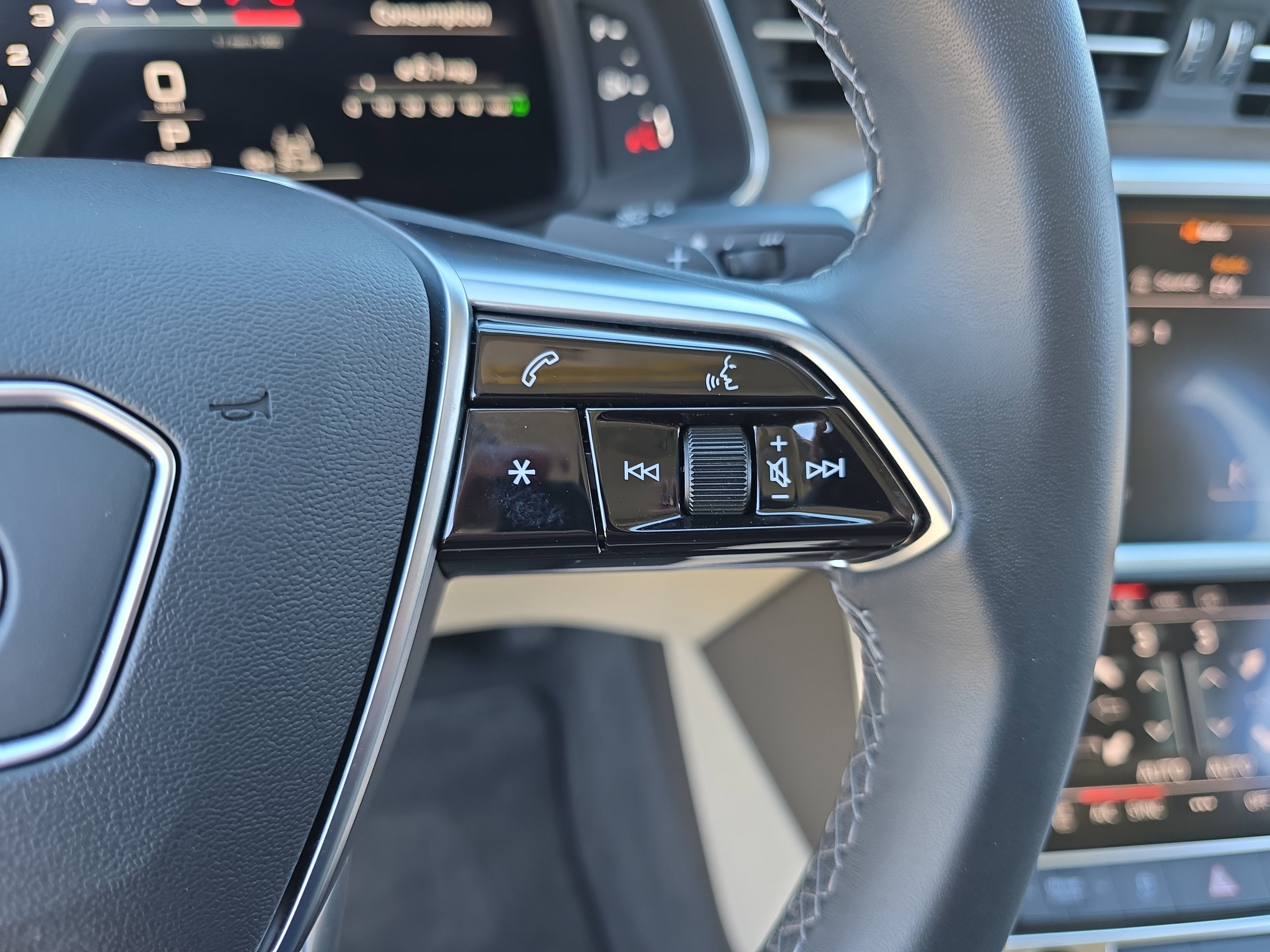 2025 Audi A6 Sedan Premium Plus