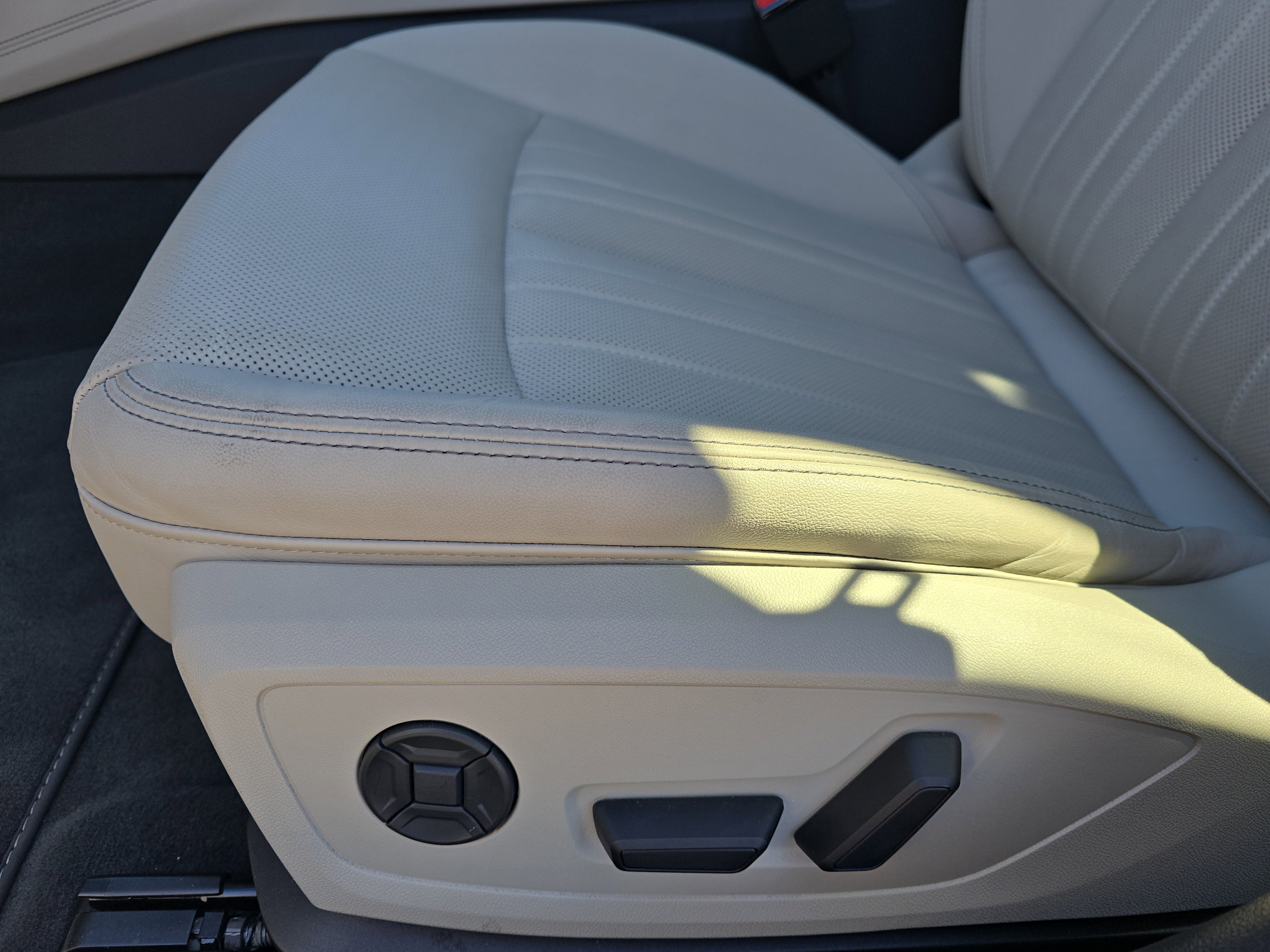 2025 Audi A6 Sedan Premium Plus