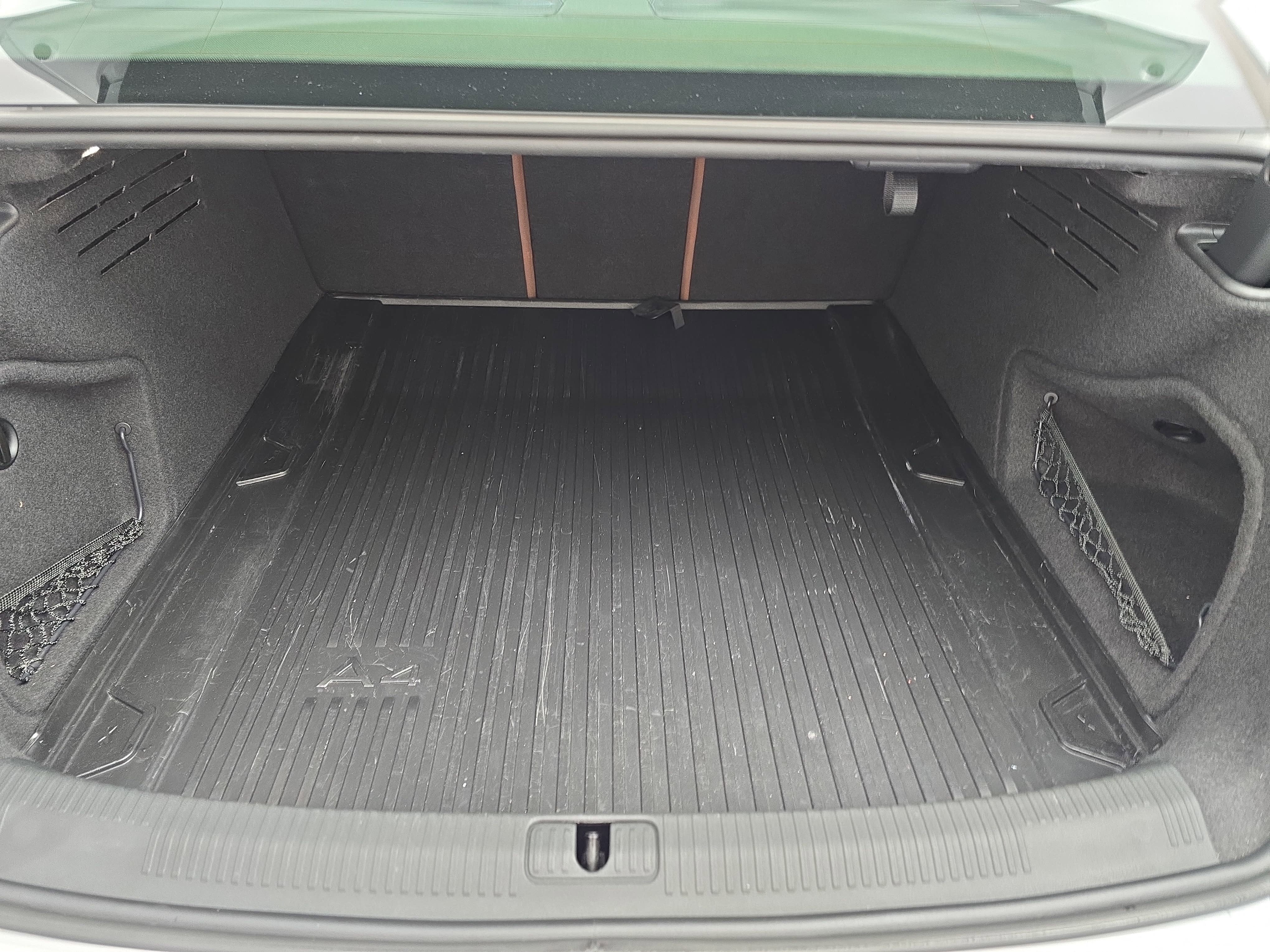 2023 Audi A4 Sedan S line Prestige