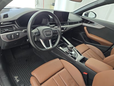 2023 Audi A4 Sedan S line Prestige