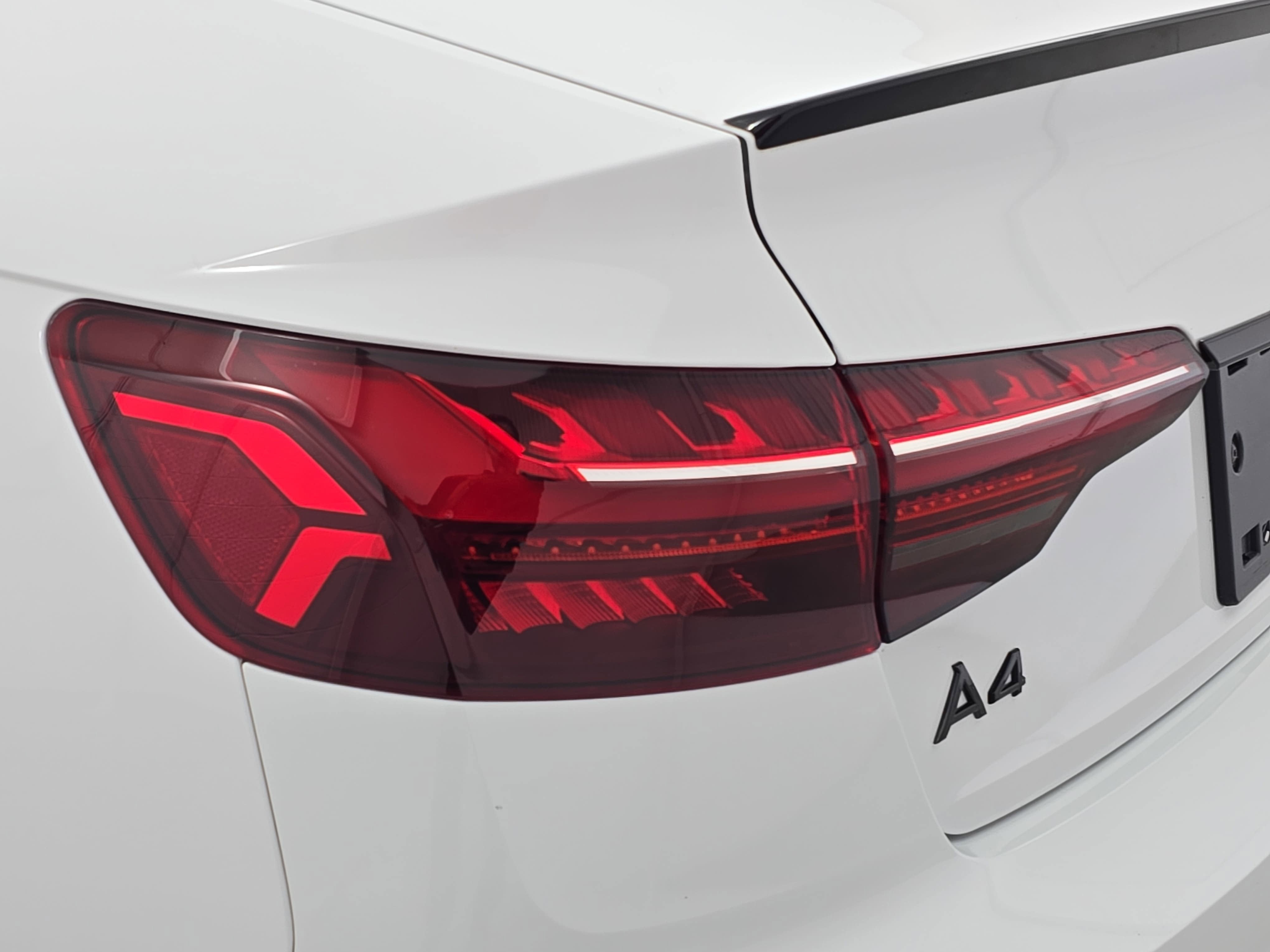 2023 Audi A4 Sedan S line Prestige