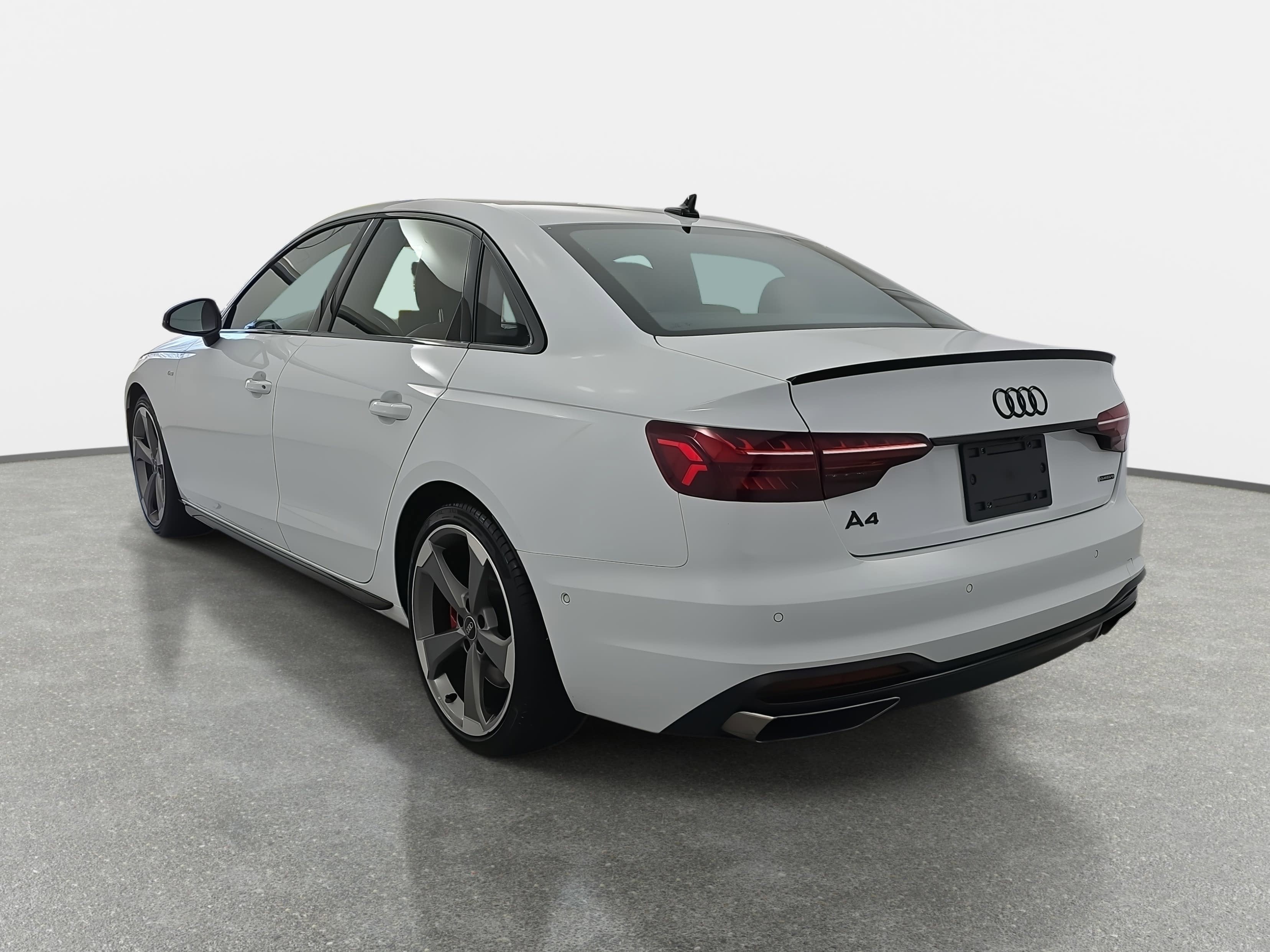 2023 Audi A4 Sedan S line Prestige