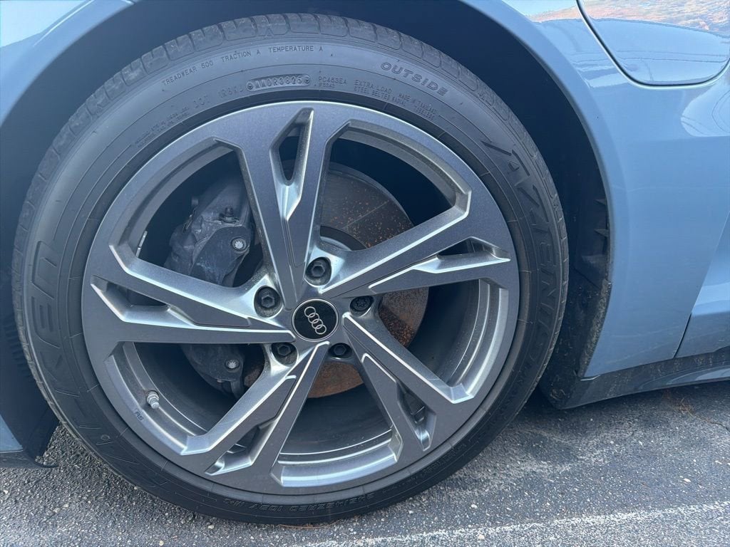 2023 Audi e-tron GT Premium Plus