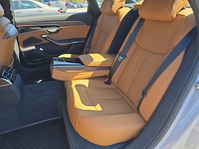 2025 Audi A8 L 55