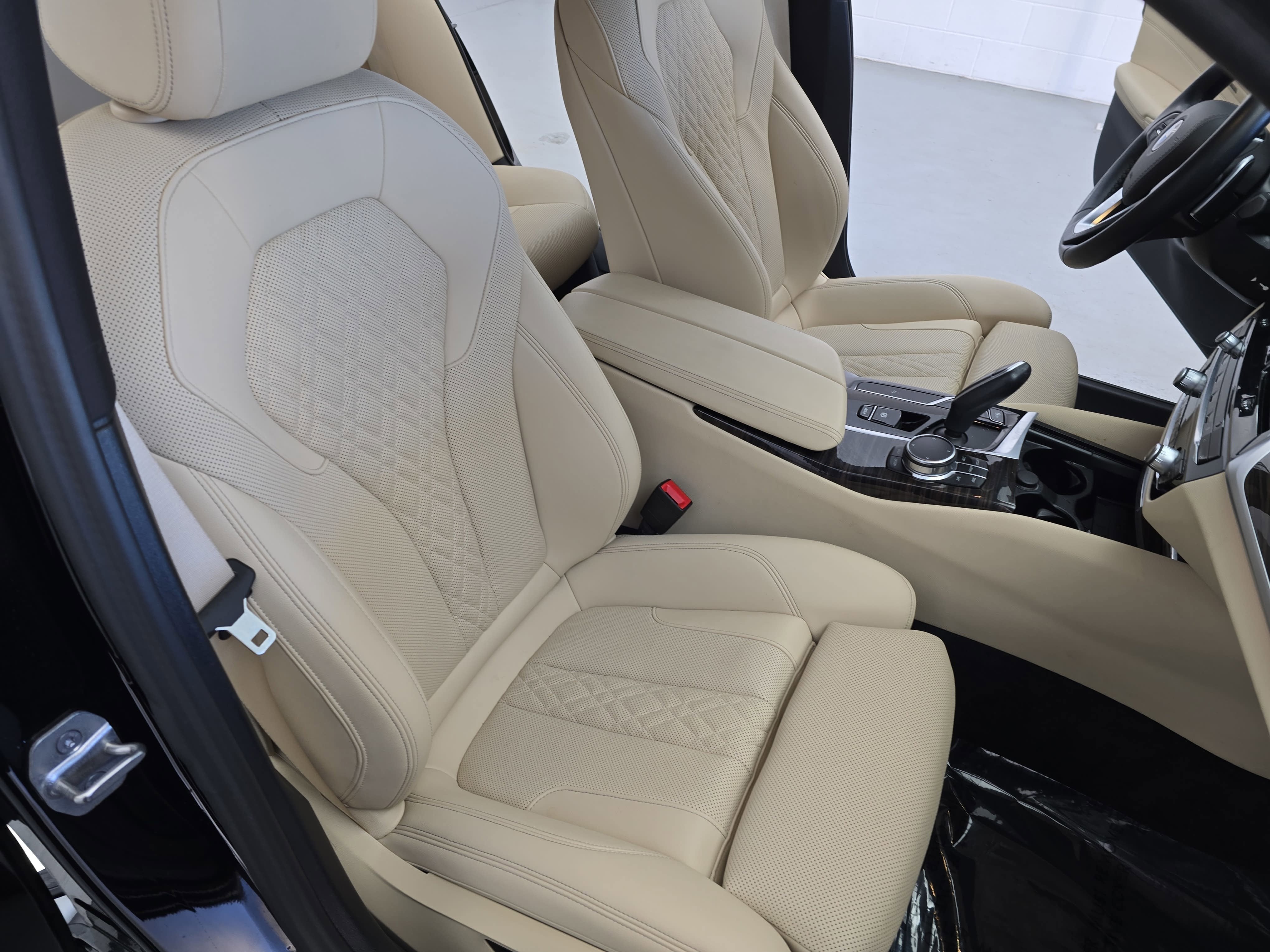 2023 BMW 5 Series 530i